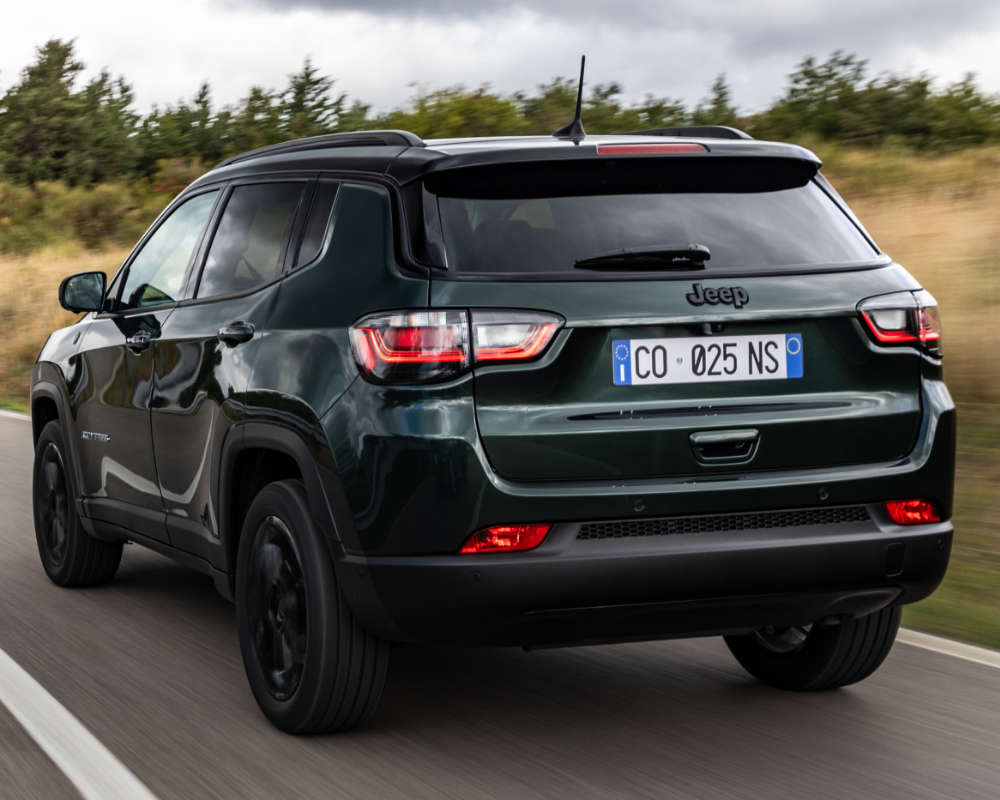 Jeep Compass North Star, чорний дах