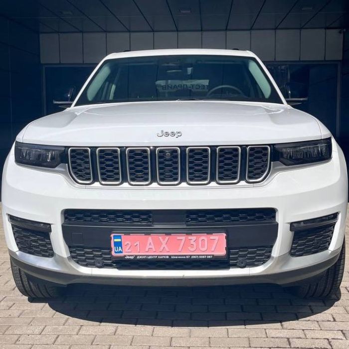 Jeep Grand Cherokee 3.6L Pentastar АКПП-8 4WD LIMITED L 2023