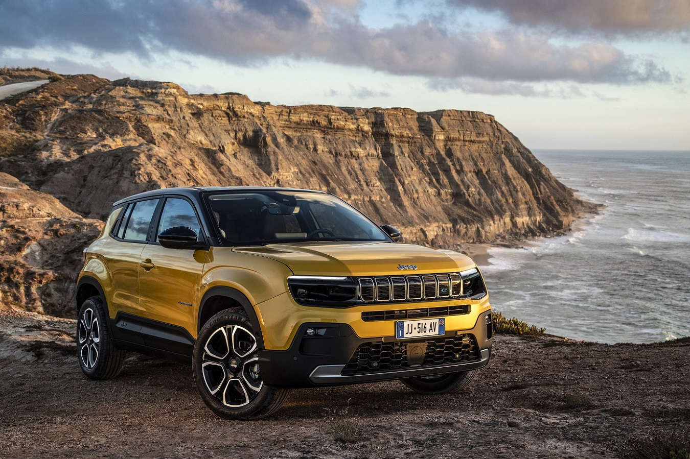 Бренд Jeep розкриває план глобальної електрифікації позашляховиків