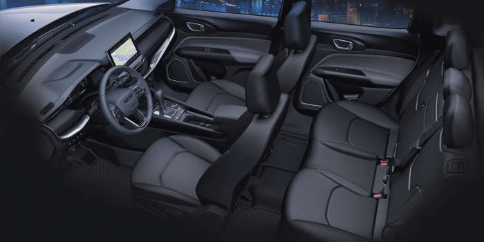 Jeep Grand Compass, салон