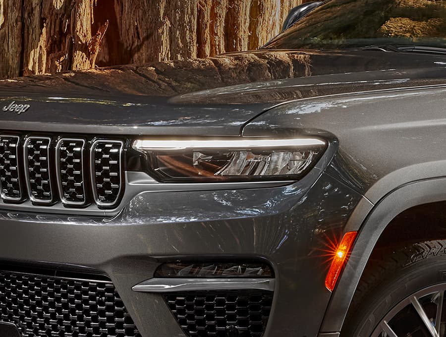 Jeep Grand Cherokee, світлодіодні фари