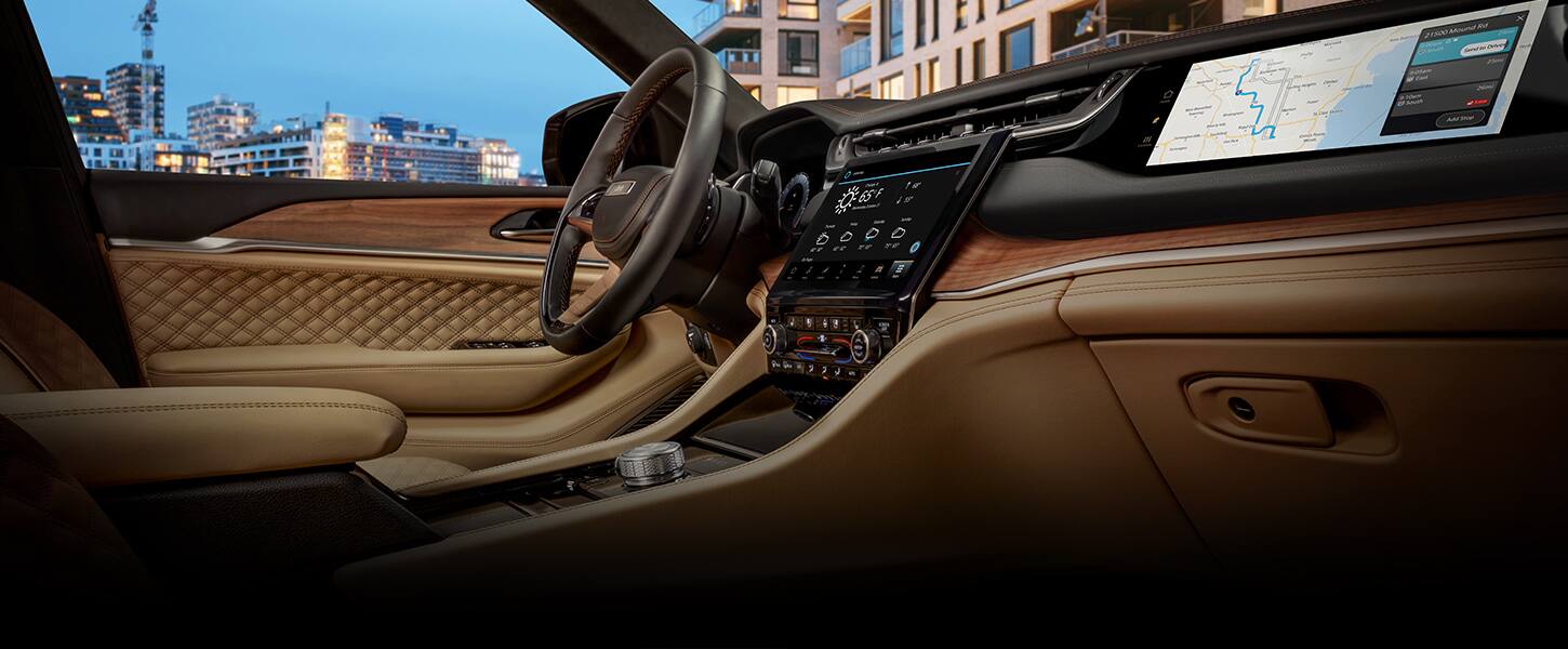 Grand Cherokee, фонова підсвітка у салоні вимкнена