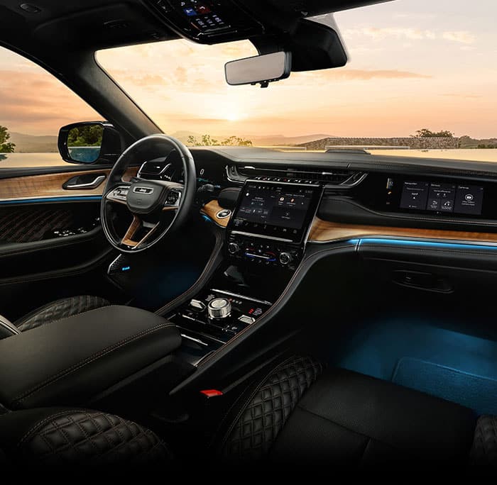 Jeep Grand Cherokee, інтер’єр салону